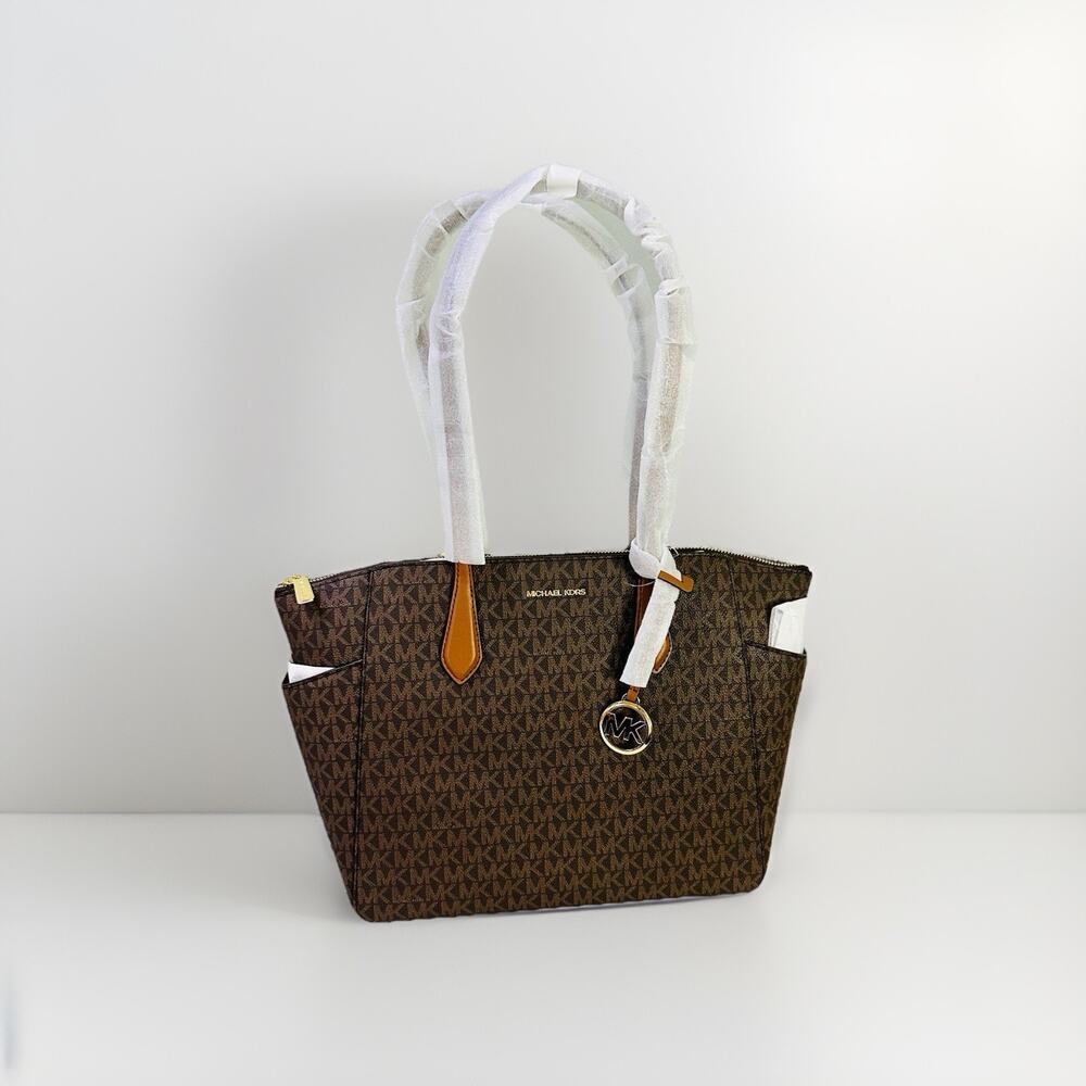 NWT MICHAEL KORS Marilyn Medium Signature Logo Tote Bag